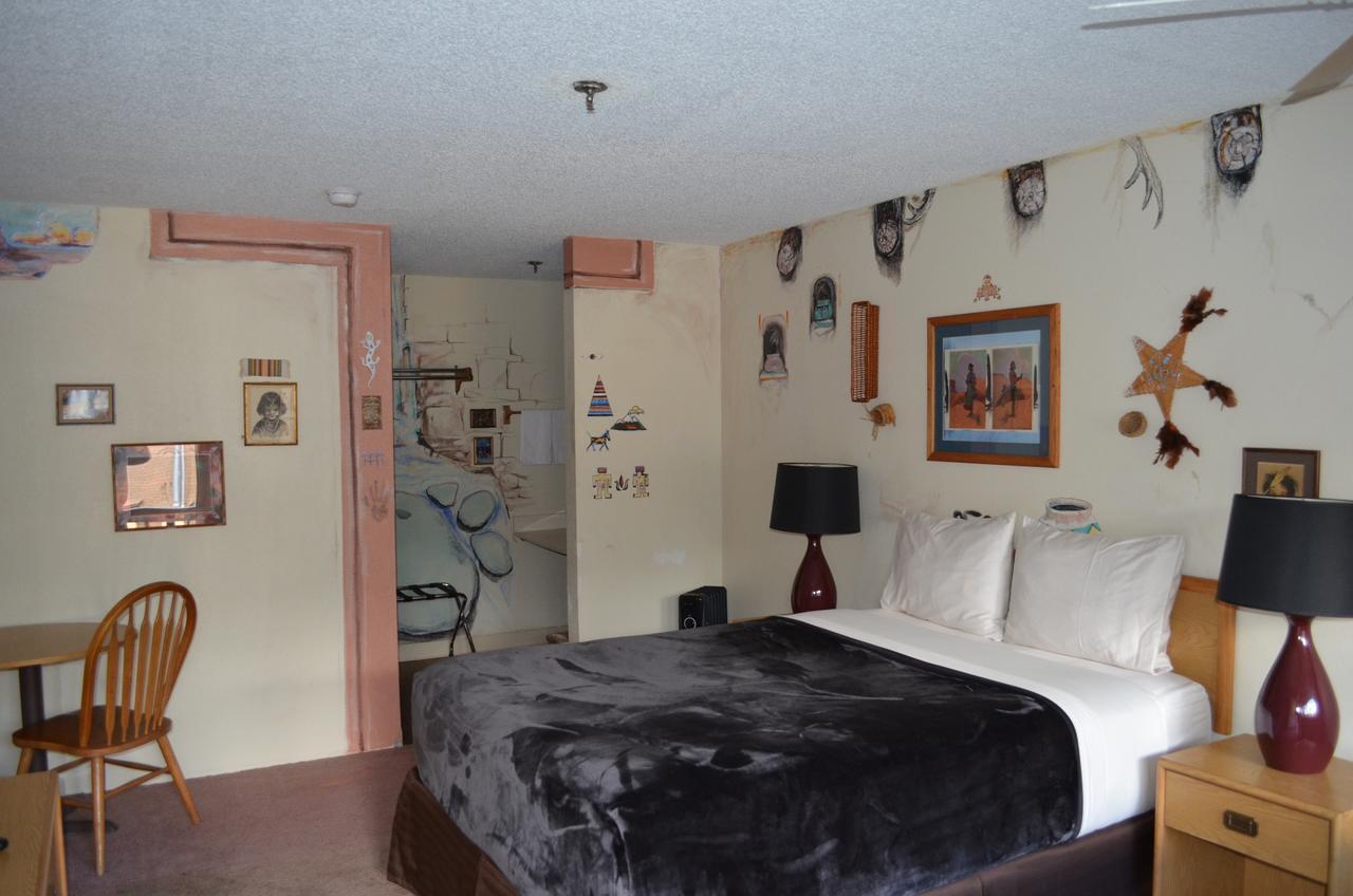 Deep Creek Motel Running Springs Exterior photo